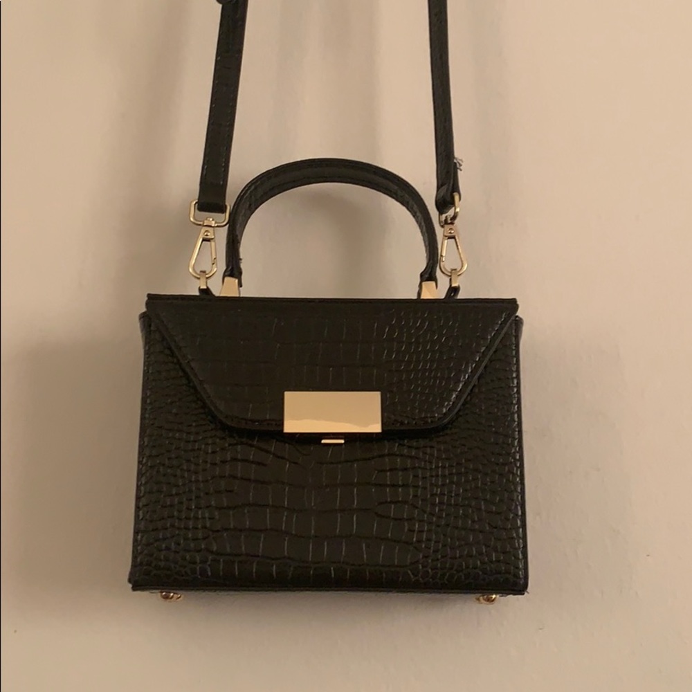 Black leather shoulder bag